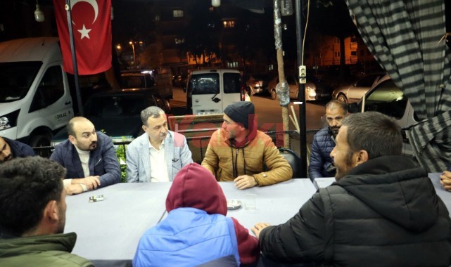 CHP, kağıt toplayıcılarıyla buluştu: 'Onuruyla ve alın teriyle çalışan herkesin yanındayız'