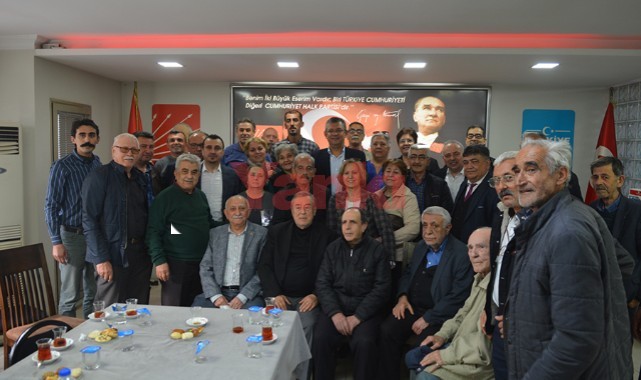 CHP'li vekillerden Oğuz'a tebrik ziyareti