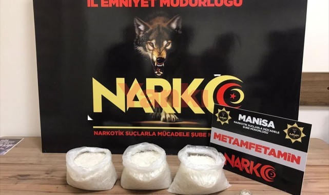 Otomobilde 3 kilo sentetik uyuşturucu ele geçirildi