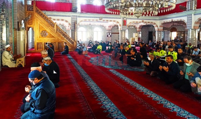 Turgutlu'da şehit polisler için mevlit okutuldu