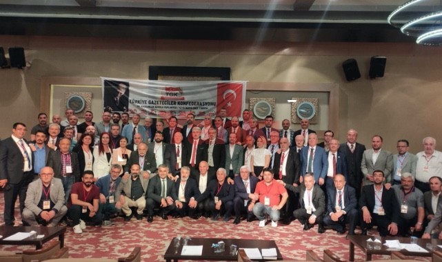 Gazeteciler Konya'da Toplandı: "“Gazetecilik Meslek Yasası" Acilen Çıkarılmalı