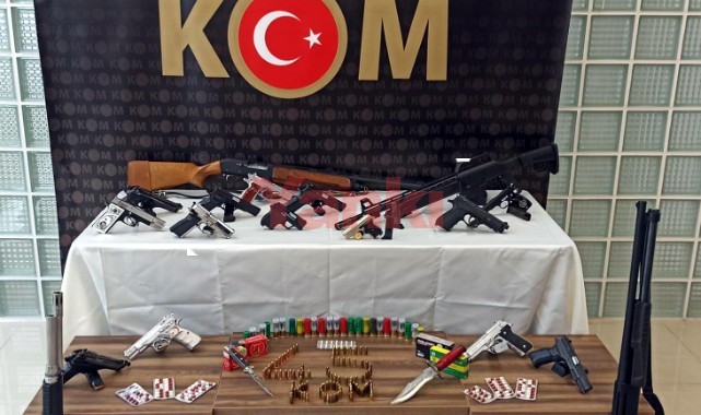 Manisa merkezli 3 ilde silah kaçakçılığı operasyonu: 27 gözaltı