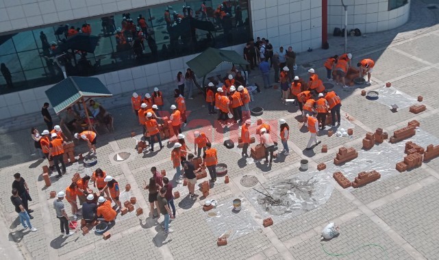 TUKSAD’tan CBÜ öğrencilerine duvar örme yarışması etkinliği