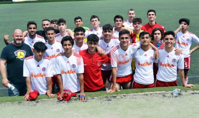 Altın çocuklar yarı final aşkına!