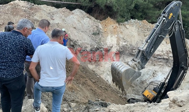 Kazı çalışmasında meydana gelen göçükteki kişinin cenazesine ulaşıldı 