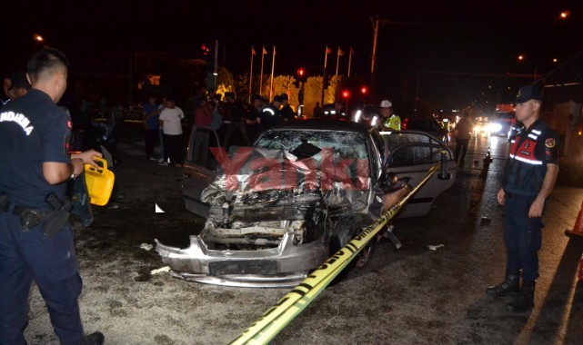 Manisa'da trafik kazası; 1 ölü, 3'ü ağır 6 yaralı