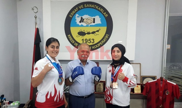 Başkan Coşkun milli kick boksçuları ağırladı