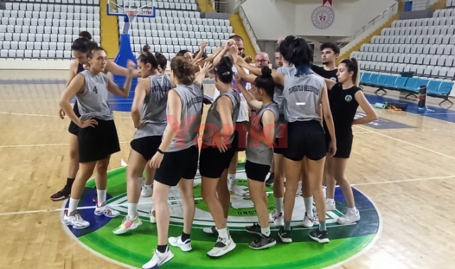 Turgutlu Belediyespor parkeye indi