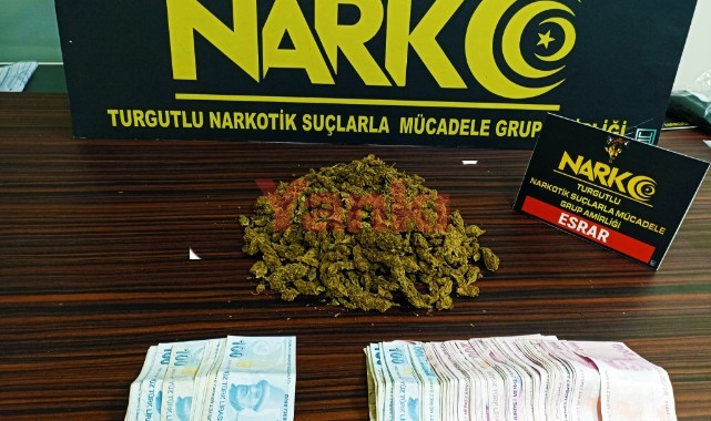 Turgutlu’da şüpheli araçta 308 gram skunk ele geçirildi