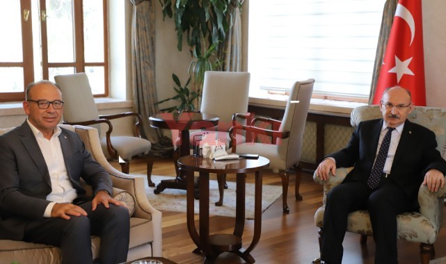 Başkan Akın, Vali Karadeniz'i Ziyaret Etti