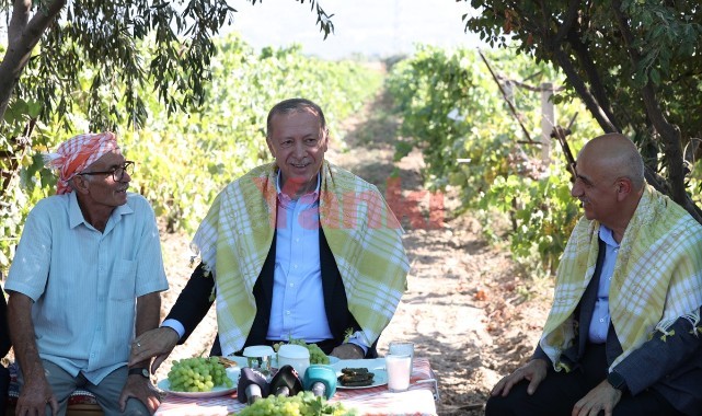 Cumhurbaşkanı Erdoğan Manisa'da üzüm fiyatını açıkladı