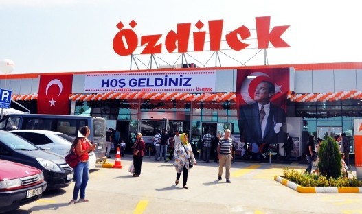 Özdilek Turgutlu AVM 6. yılını kutluyor