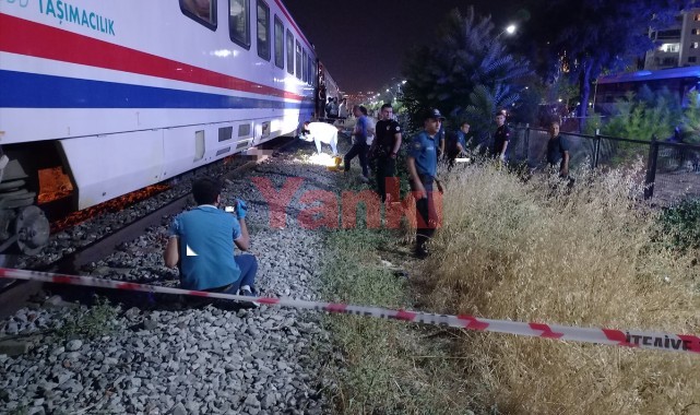 Trenin çarptığı bir kişi hayatını kaybetti