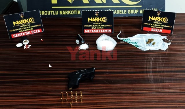 Turgutlu’da otele uyuşturucu operasyonu: 8 gözaltıdan 2 tutuklama