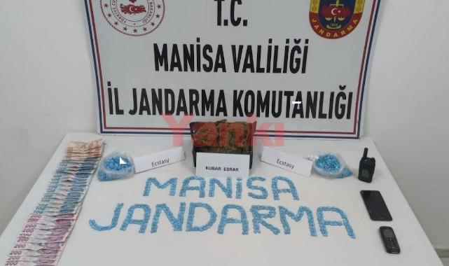 Durdurulan araçta 2 bin ecstasy hap ele geçirildi 