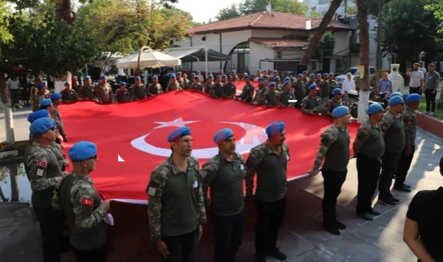 'Gökyüzü Kartalları' Turgutlu'da
