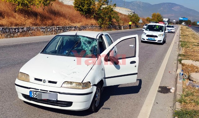 Lastiği patlayan otomobil takla attı: 1’i bebek 3 yaralı