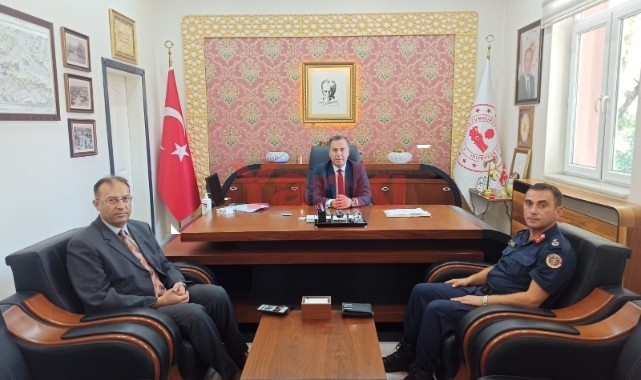 Turgutlu Kaymakamı Selami Kapankaya göreve başladı