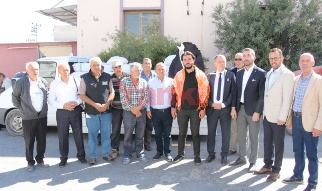 Üzümünü Satamayan Üretici TMO'ya Siyah Çelenk Bıraktı