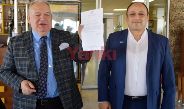 Akkaynak: 'Hak ve adalet er, geç yerini bulur'