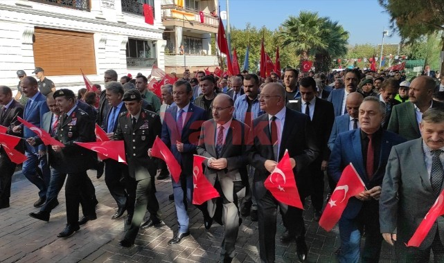 Atatürk'ün Manisa'ya gelişinin 97. yıl dönümü kutlandı