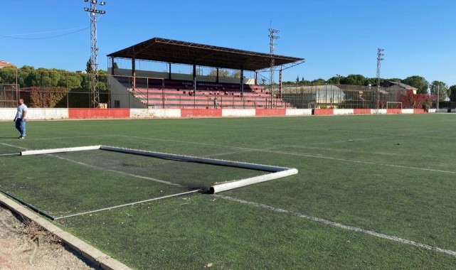 Gençlik ve Spor Bakanlığı Turgutlu'daki bazı spor alanlarında bakım çalışması başlattı