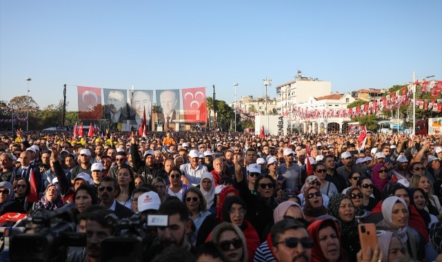 MHP Genel Başkanı Bahçeli, Manisa mitinginde konuştu