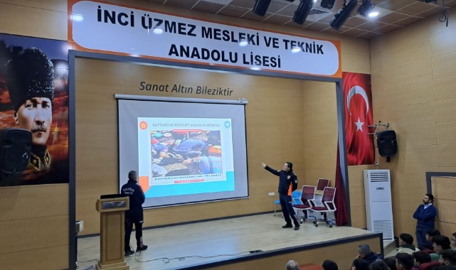 Büyükşehir İtfaiyesi Turgutlulu Gençlerle Buluştu