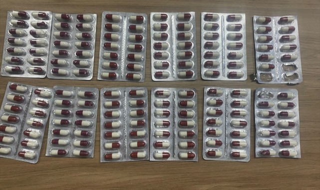 Manisa'daki uyuşturucu operasyonlarında 5 kişi gözaltına alındı