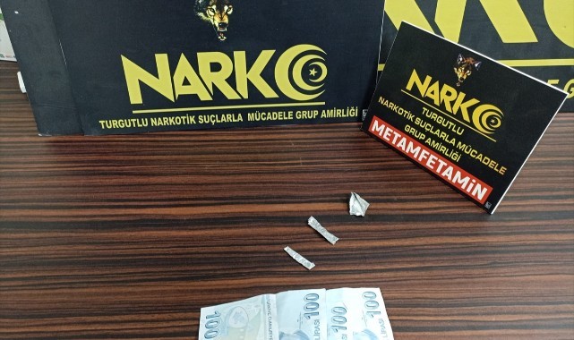 Uyuşturucu ticareti yaptığı iddia edilen 2 şüpheli gözaltına alındı