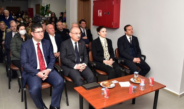 Kırkağaç'ta hayırsever desteğiyle yaptırılan aile sağlığı merkezi hizmete girdi