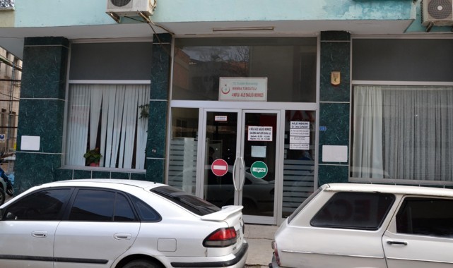 Turgutlu'da 18 sağlık ocağı günde 5 bin hastaya şifa dağıtıyor