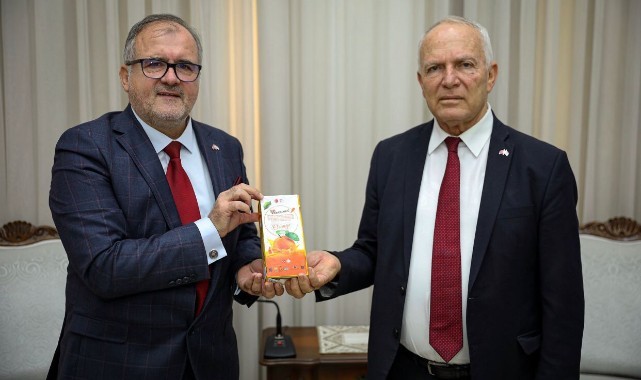 Turgutlulu akademisyenden KKTC Meclis Başkanı'na 'Ambargolara Hayır' ziyareti