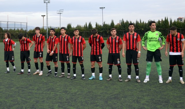 Turgutluspor U19 ilk yenilgisini Karşıyaka'dan aldı: 0-3