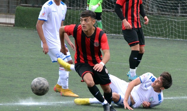 Turgutluspor U19 yenilgisiz liderliğe devam!