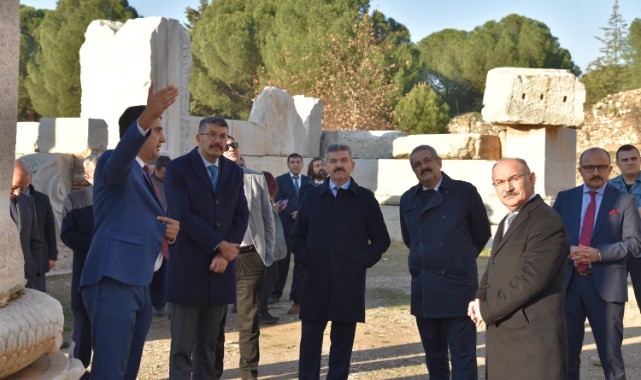 Zafer Kalkınma Ajansı Yönetim Kurulu Salihli'de Toplandı