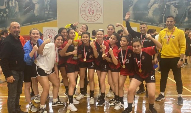 Zübeyde Hanım MTAL Manisa Şampiyonu Oldu