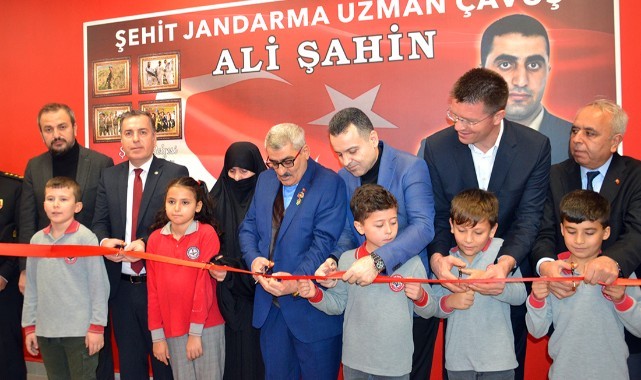 Şehit adının verildiği okulun açılışı şehadet gününde yapıldı