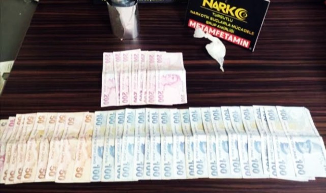 Turgutlu'da 6 adrese uyuşturucu operasyonu: 1 tutuklama