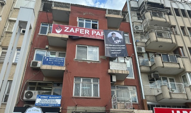 Zafer Partisi'nden 'Sinan Ateş' Pankartı