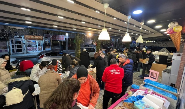 Deprem bölgesine yetiştirmek için sabaha kadar çalıştılar