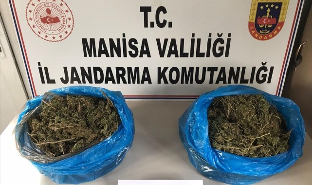 Manisa'da ormanlık alana uyuşturucu madde atan 3 şüpheli tutuklandı
