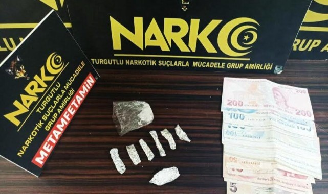Manisa'da uyuşturucu operasyonlarında 6 kişi tutuklandı