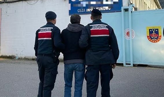 Turgutlu'da 3,5 yıl hapis kararı olan dolandırıcılık şüphelisi yakalandı