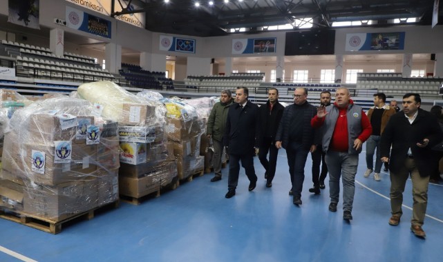 Turgutlu'dan 5 TIR Daha Yola Çıktı, 15 TIR Deprem Bölgesine Ulaştı