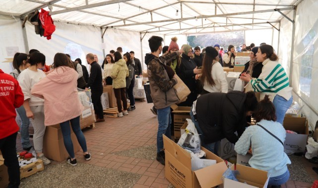 Turgutlu'ya Gelen Depremzedeler İçin Yardım Kampanyası Başladı