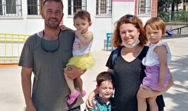Turgutlulu 5 kişilik aile depremde yaşamını yitirdi