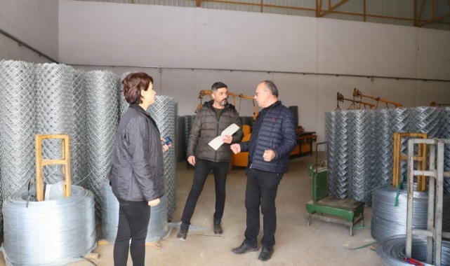 Afet bölgesinde kurulacak "Turgutlu Sokağı" için sevkiyat başladı