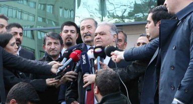 Ahmet Özal, cumhurbaşkanlığı adaylık başvurusunu yaptı