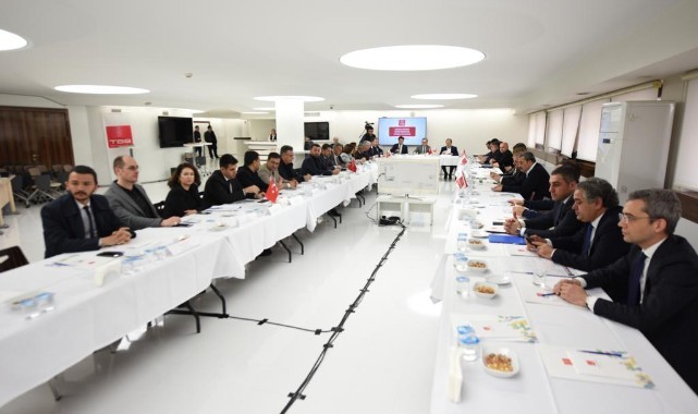 Büyükşehir ‘Deprem Sonrası Çevre Sorunları İstişare Toplantısı’na Katıldı